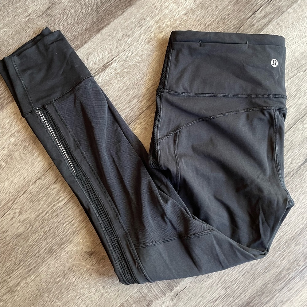 Lululemon mesh legging